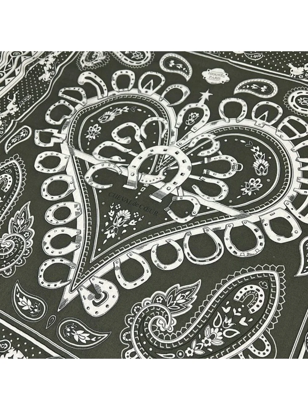 Hermes Shawl Carre Geant 140 Khaki Ivory Cheval de Coeur Cool Bandana Scarf